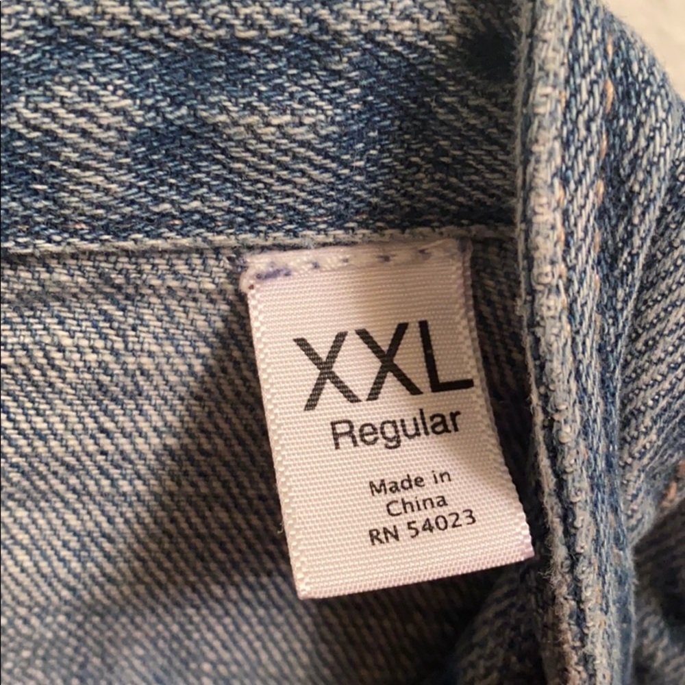 jean jacket - Picture 2 of 3
